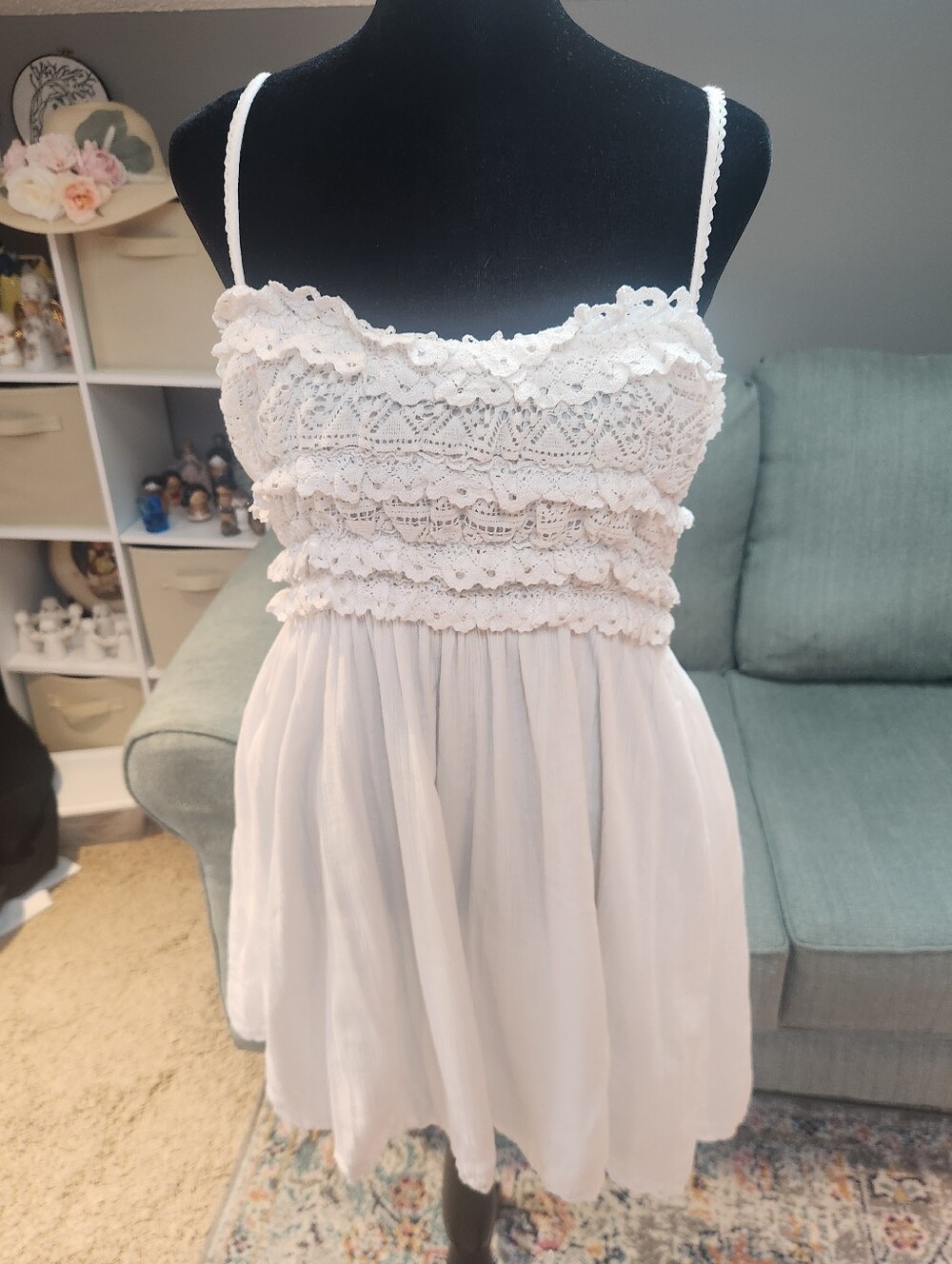 American Eagle White Lace Smocked Sundress Cotton! W Pockets Medium